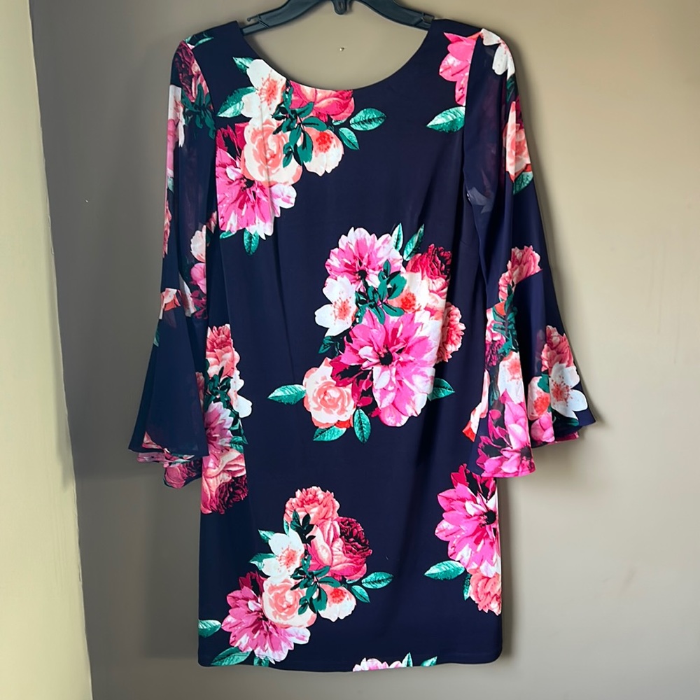 Jessica Howard floral dress